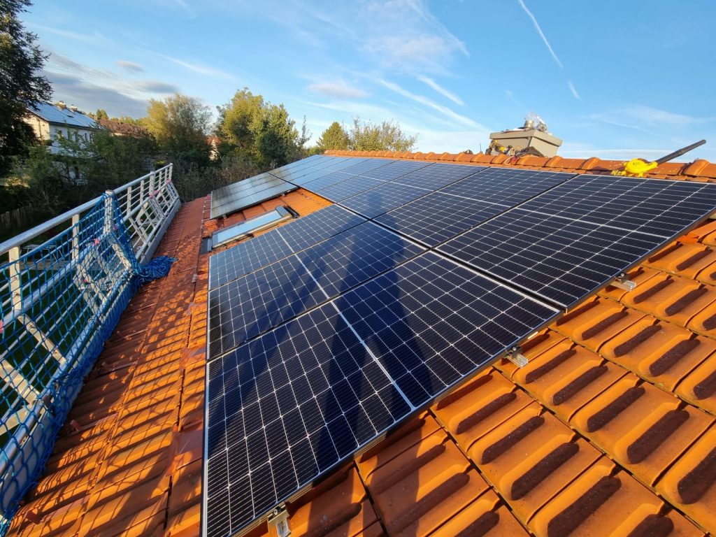 TOP 10 Vragen die u kunt vragen over het zonnebatterijsysteem